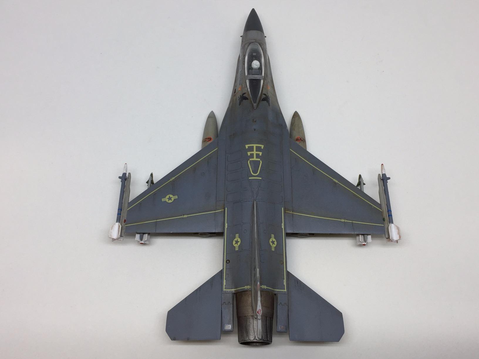 Hasegawa 1/72 F-16A Plus Fighting Falcon customer photo 2