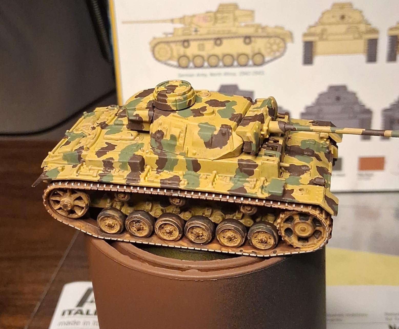 ITALERI 7507S Pz.Kpfw.III Ausf.J (2 Fast Assembly Models) 1:72 customer photo 2
