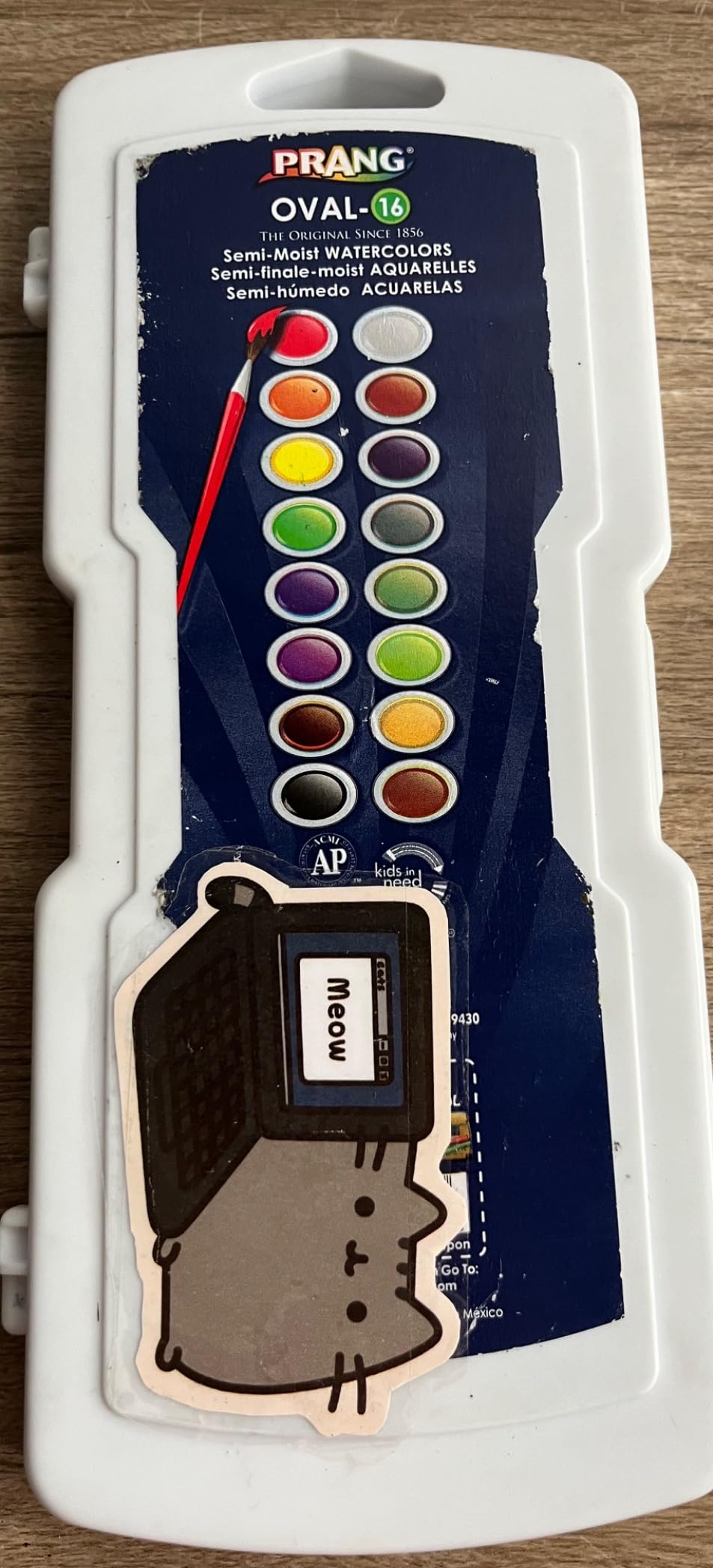 Prang Oval Pan Watercolor Paint Set, 16 Assorted Colors, 1 Count customer photo 1
