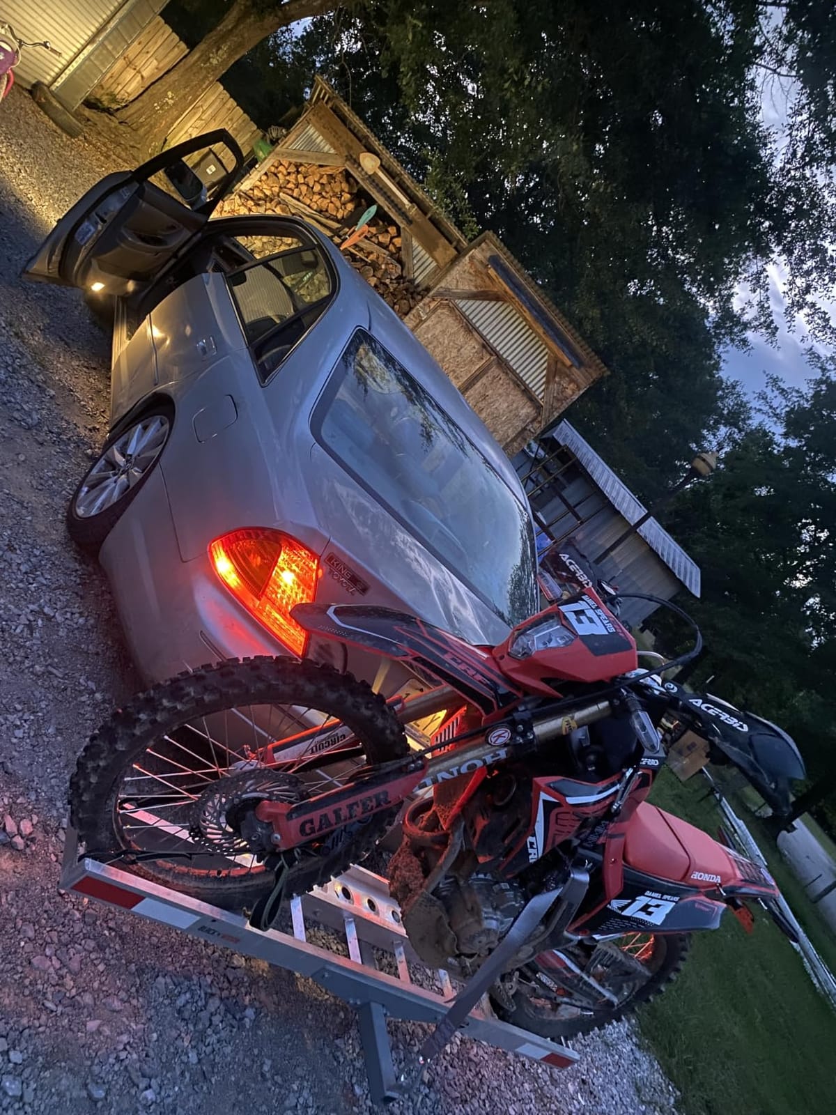 Black Widow Aluminum Dirt Bike Hitch Carrier with Ramp for Truck & SUV, 400-Pound Capacity - Non-Folding Motorcycle, eBike & Fat Tire Bike Hauler, Fits 2-Inch Class III/IV Receiver | Roll-on / off, self-storing ramp, anti-wobble, youth bike adapter, car, truck, SUV tow hitch, less effort loading, 2