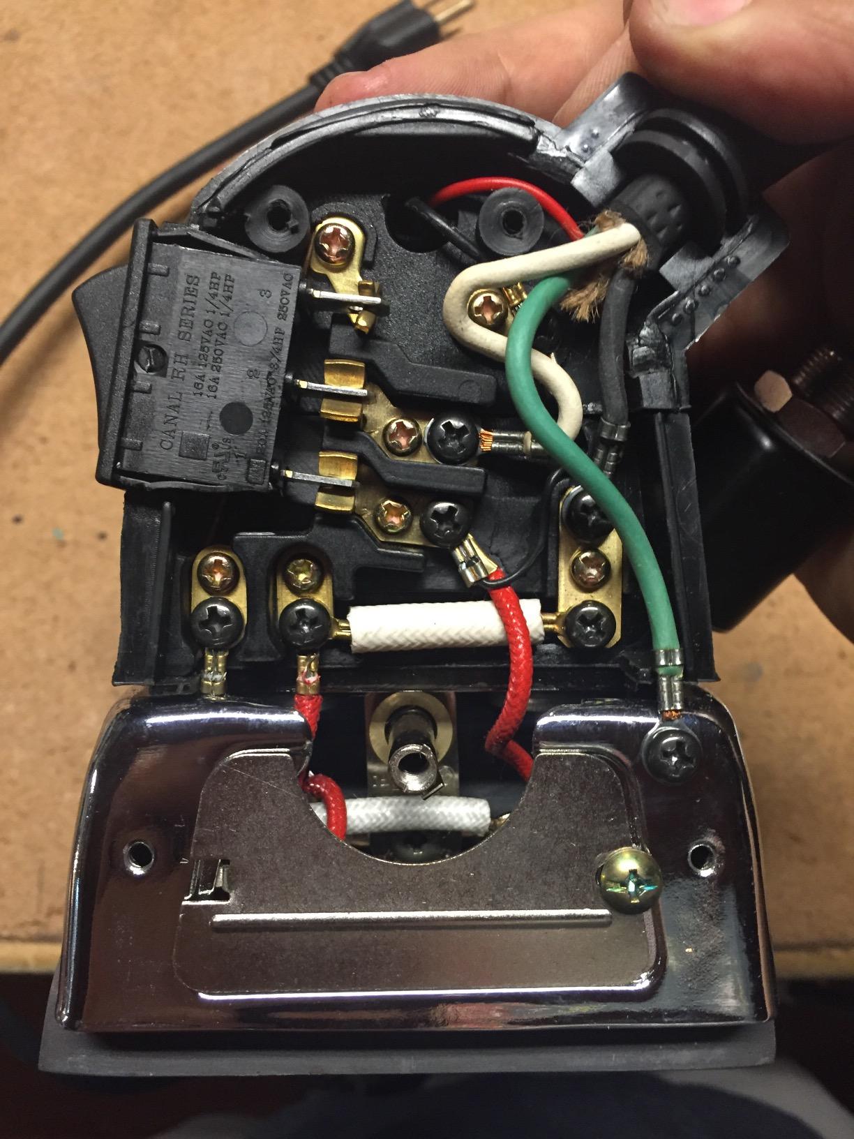Gravity-Feed Steam Iron ~ Silver Star ES-90 customer photo 2