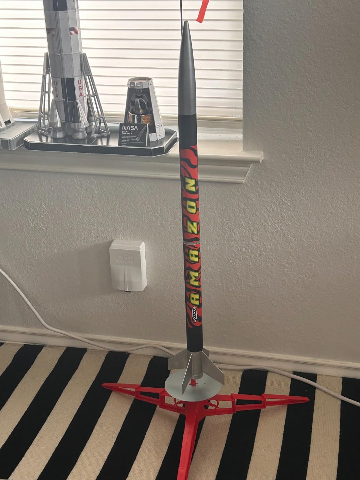 1469 Tandem X Rocket-Building Kit, Beginner Flying-Rocket Model Kit for Ages 10+, Includes Launch Pad and Controller customer photo 1
