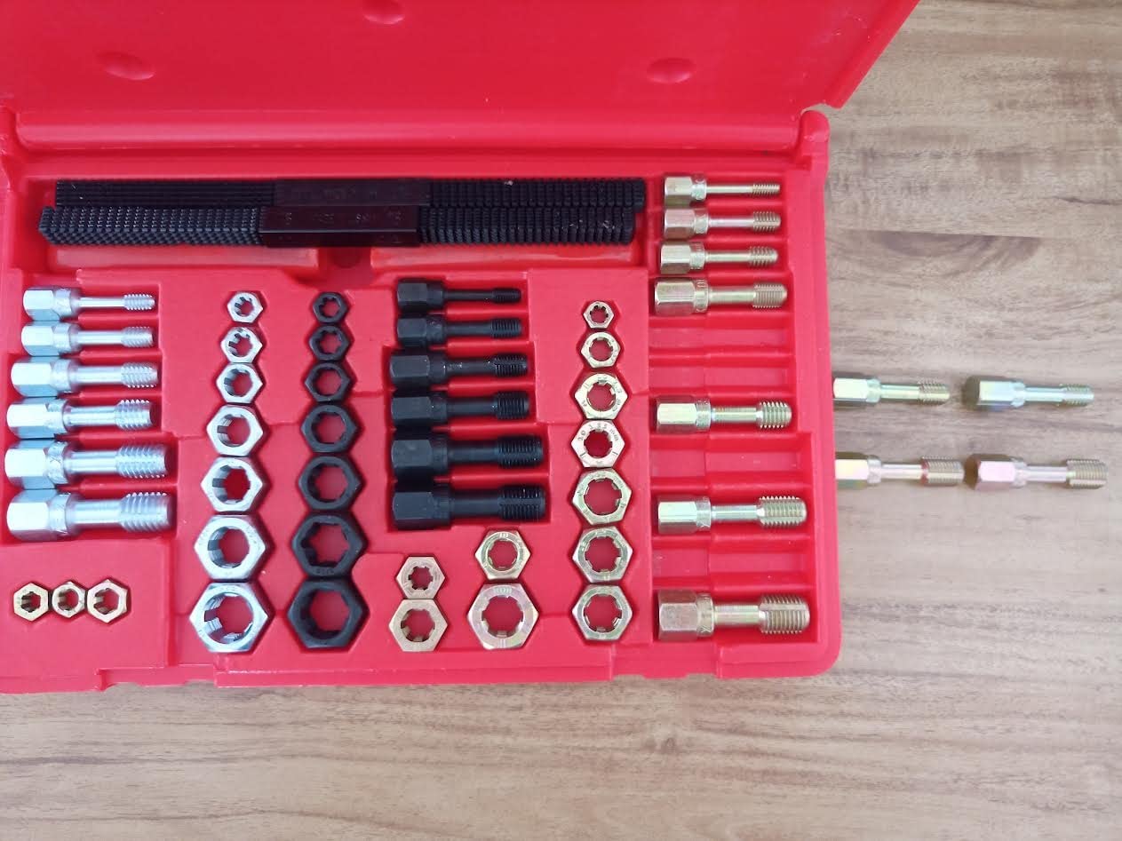 CTA Tools 8240 Universal 53-Piece Rethreading Set, RED customer photo 2