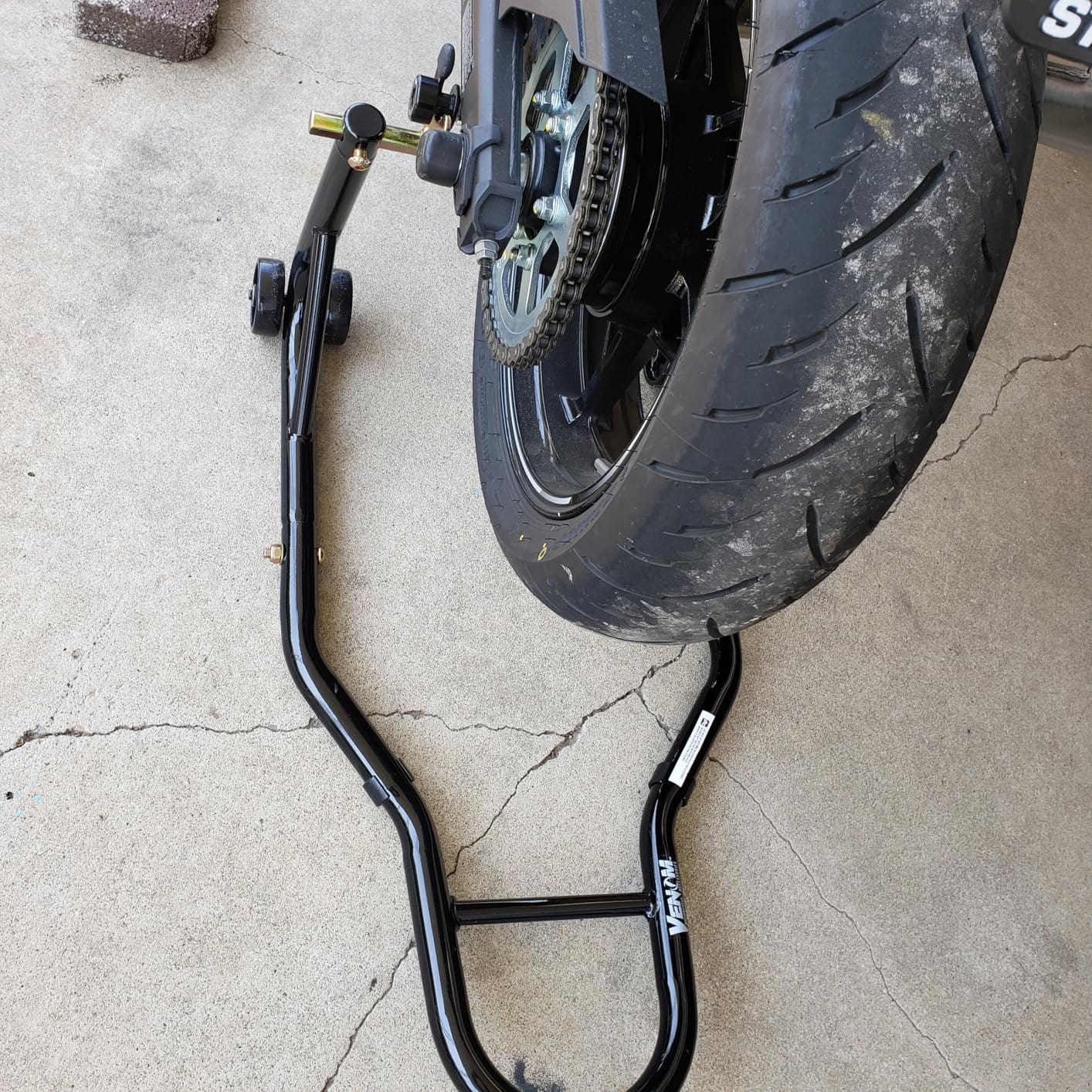 Venom Motorcycle Stand Lift, Front & Rear Combo, Universal Paddock Lift Stand, Front Wheel Fork Stand Rear Wheel Swingarm Spool Stand, Compatible With Most Yamaha Honda Kawasaki Suzuki BMW Motorcycles customer photo 2