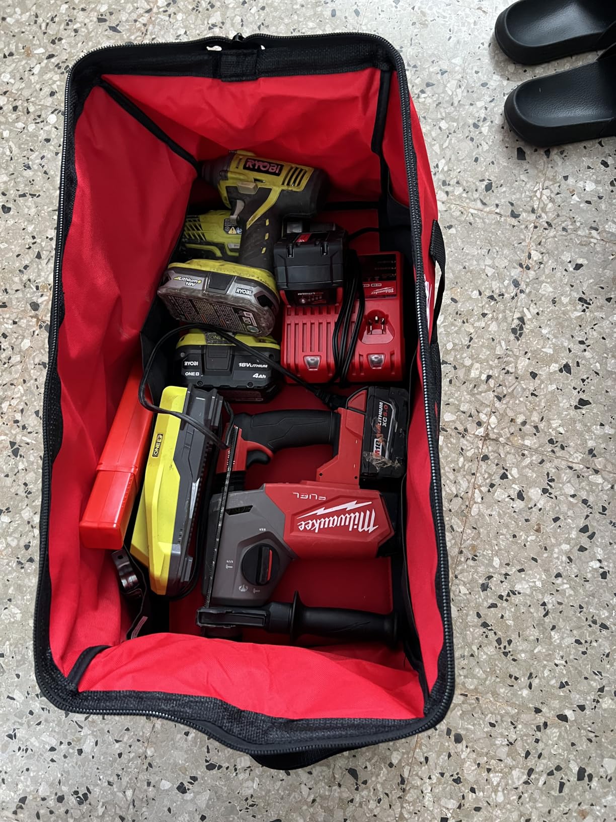 Milwaukee 17 Inch Heavy Duty Canvas Tool Bag with 6 Interior Pockets, Reinforced Bottom, and Strap Ring (Shoulder Strap Not Included) customer photo 2