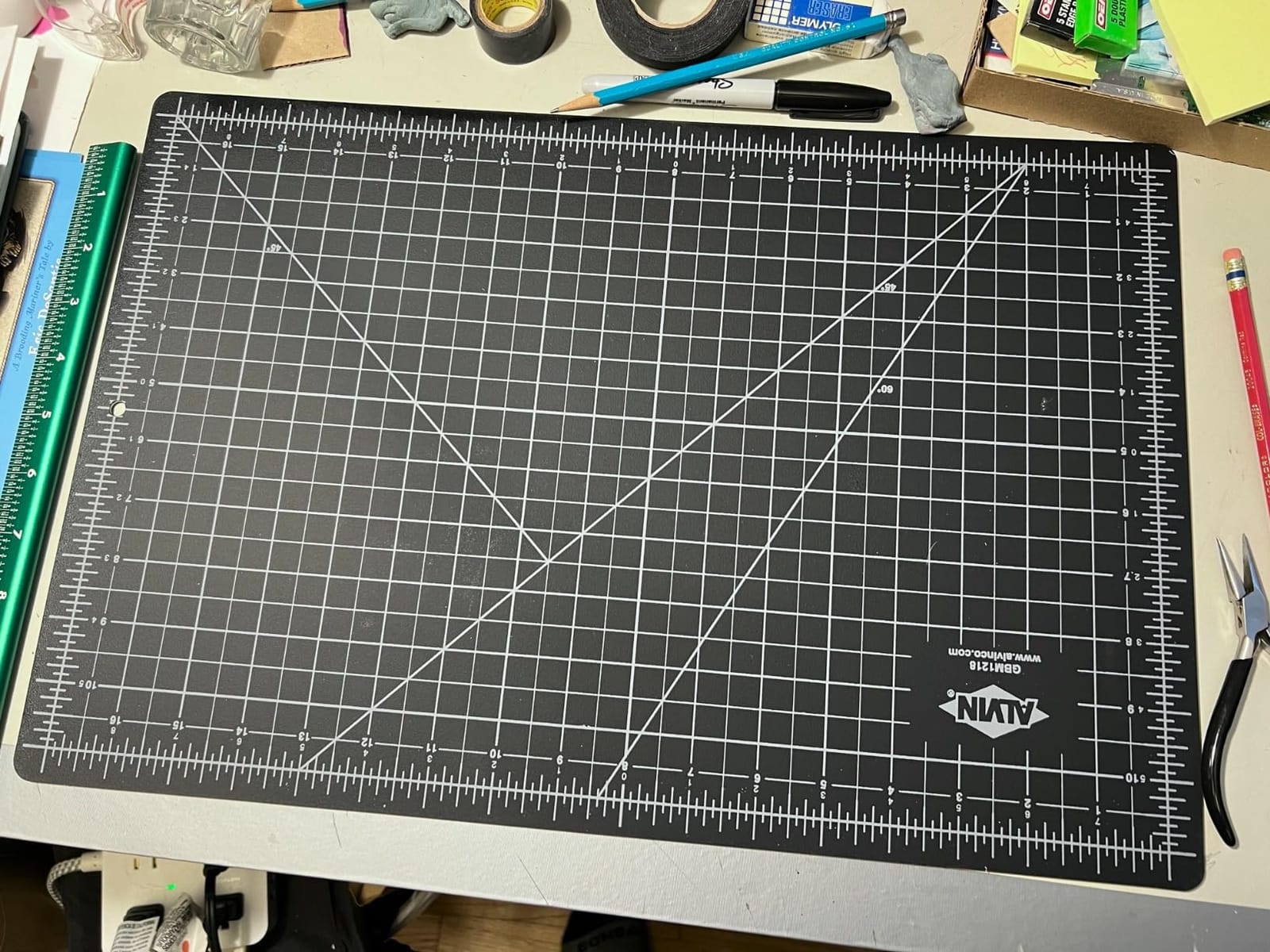 ALVIN GBM Self-Healing Cutting Mat 24 x 36 inch | Double-Sided Green/Black | 5-Layer Gridded Surface for Arts, Crafts and Sewing - Model GBM2436 customer photo 2