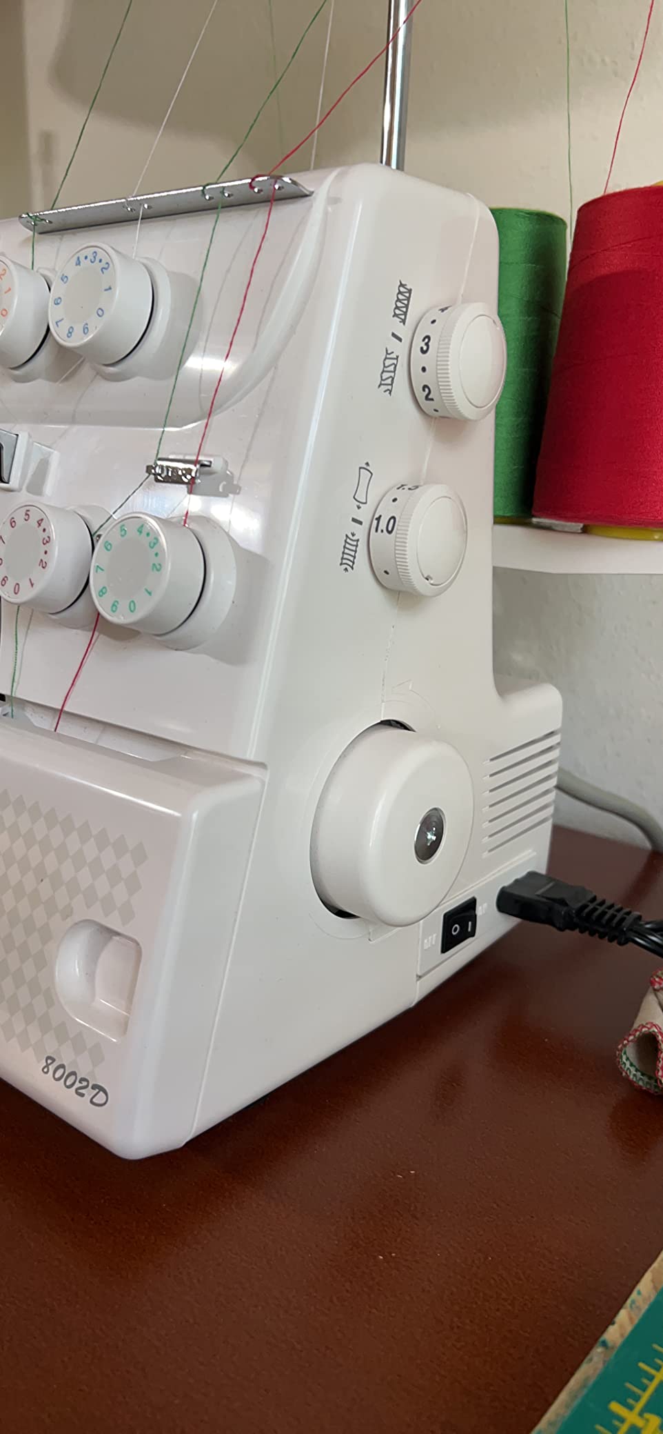 Janome 8002D Overlock Machine - 3/4 Thread Serger Sewing Machine with Differential Feed System for Extra-Smooth Seams, 1300 Stitches Per Minute and Easy Threading customer photo 1