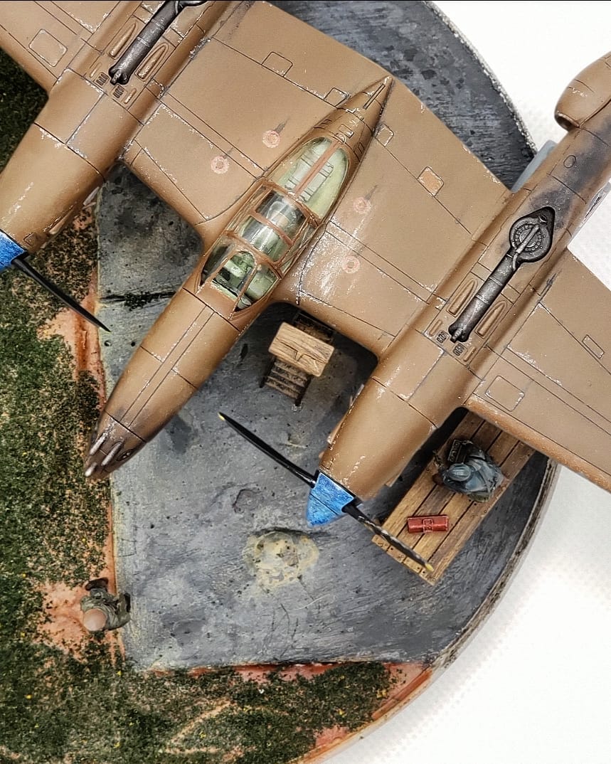 Hobby Boss Easy Assembly P-38L-5-LO Lightning Airplane Model Building Kit customer photo 2