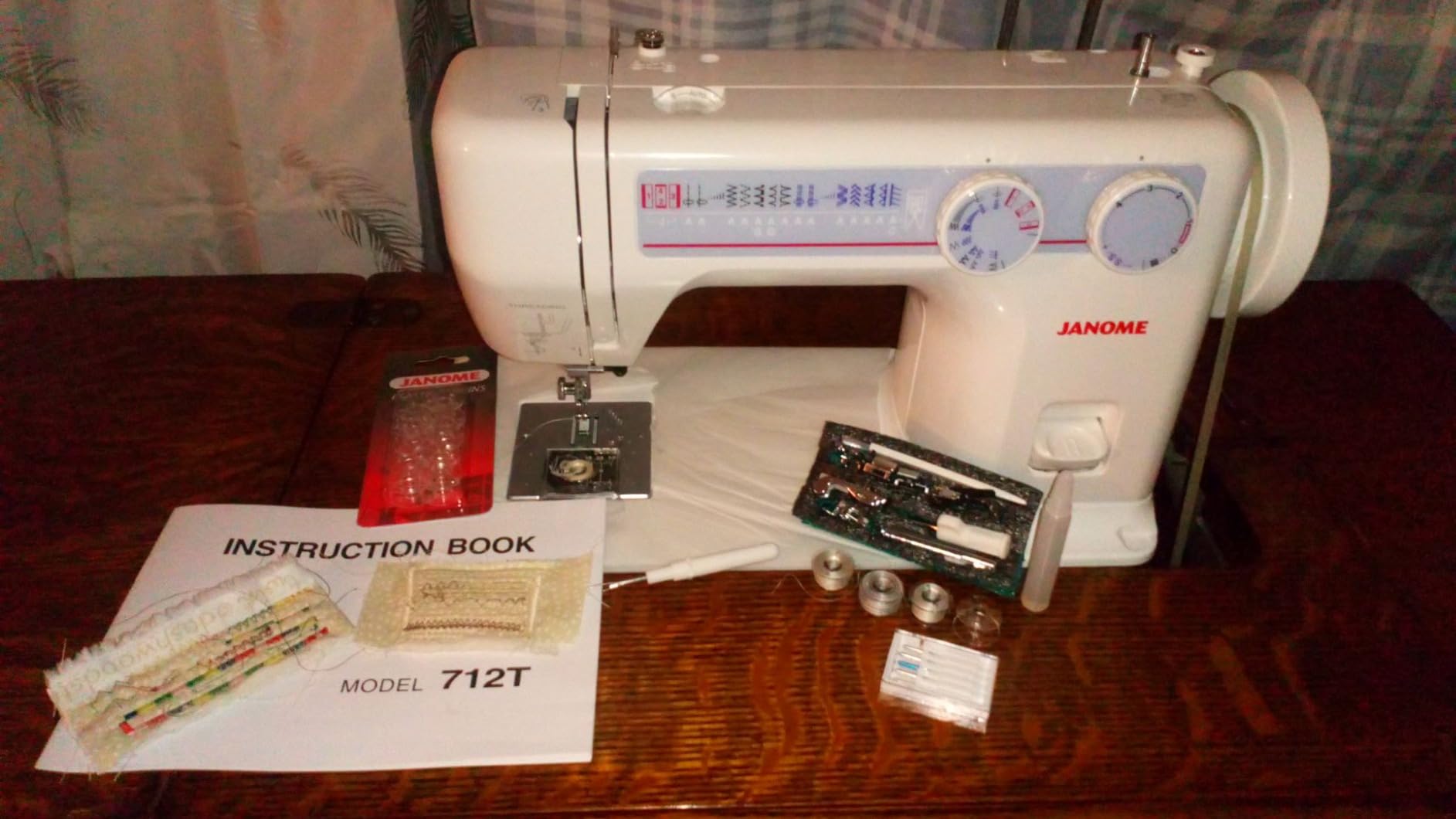 Janome 712T Treadle Sewing Machine customer photo 1