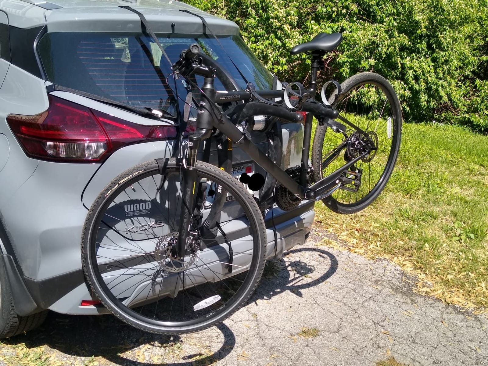 Saris Bones Car Trunk Bicycle Rack Carrier, Mounts 2 Bikes, Black - Durable, Rust-Free, Anti-Sway Straps, Fits Most Vehicles, Made in USA, Arc-Based Design, 100% Recyclable Materials customer photo 1