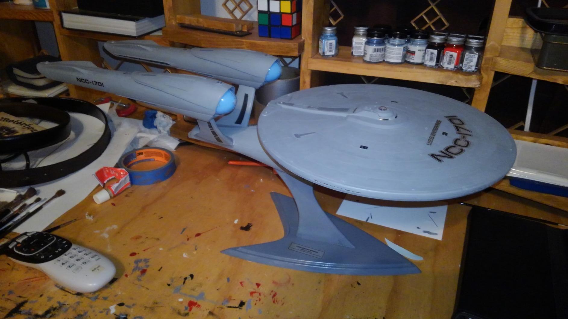 Revell 04882 U.S.S. Enterprise NCC-1701 INTO Darkness 1:500 Scale Unbuilt/Unpainted Plastic Model Kit customer photo 1
