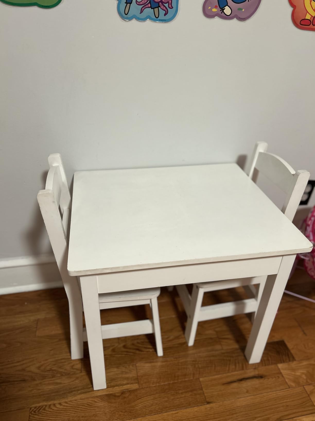Melissa & Doug Solid Wood Kids Table and Chairs (2), Premium Quality Wooden Toddler Table and Chair Set for Kids Playroom Furniture & Montessori Classroom Furniture for Boys & Girls Ages 3+ customer photo 2