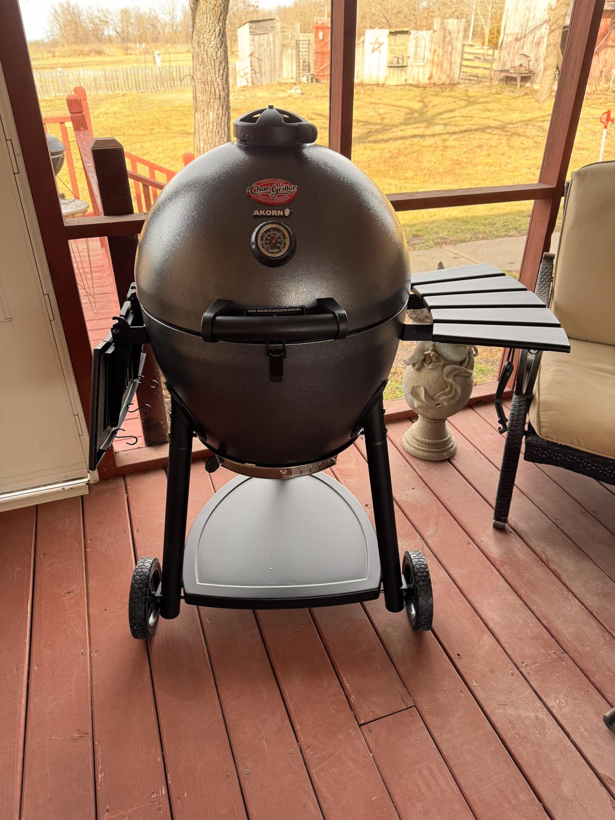 Char-Griller AKORN Kamado Charcoal Grill and Smoker with Cast Iron Grates, Warming Rack and Locking Lid with 445 Cooking Square Inches in Graphite, Model E16620 customer photo 1