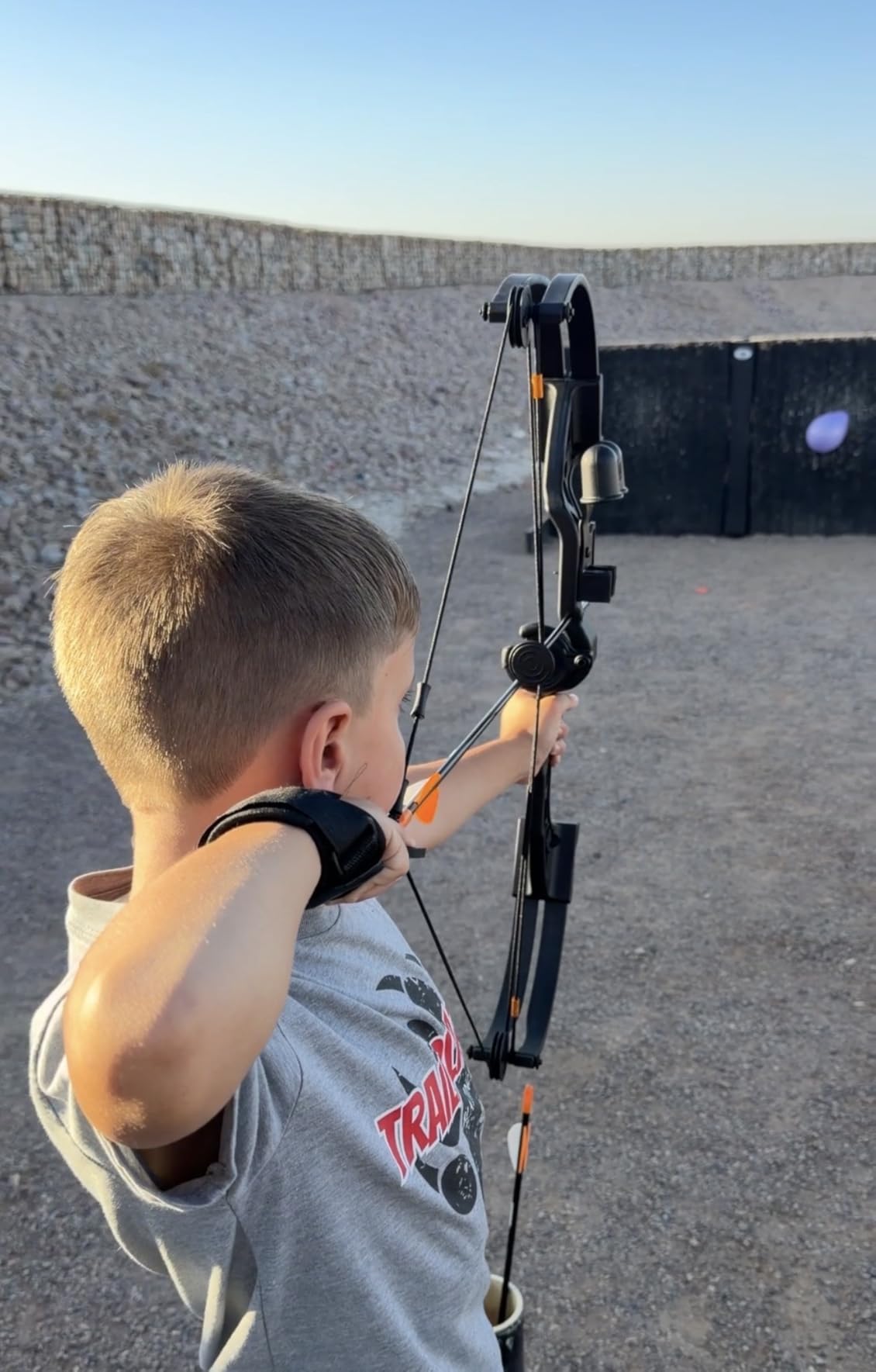Bear Archery Brave Compound Youth Bow Set, Right Handed, Ages 8-12, Draw Weight up to 25lb, Draw Length up to 19.5, Accessories: Whisker Biscuit Arrow Rest, Bow Sight & Finger Rollers, Black customer photo 2