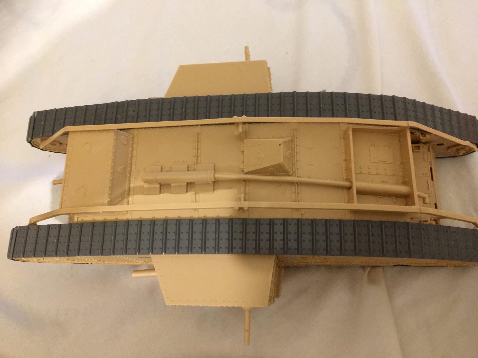 Tamiya Models MK.IV Male Motorized WWI British Tank customer photo 2