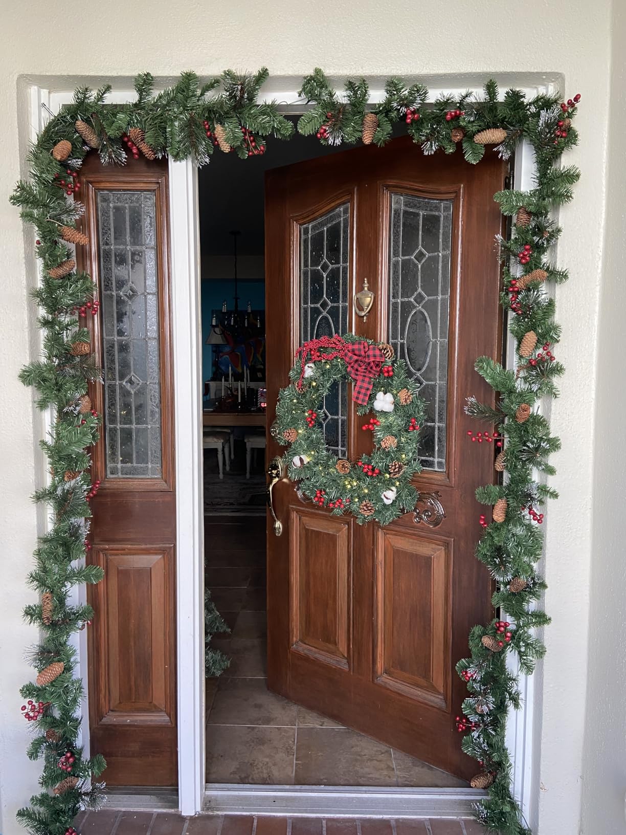 National Tree Company 9 ft Pre-Lit Crestwood Spruce Artificial Christmas Garland, Christmas Decoration with Glitter, Pinecones, Red Berries, 50 Warm White LED Lights, 180 Tips, Timer, Green customer photo 1