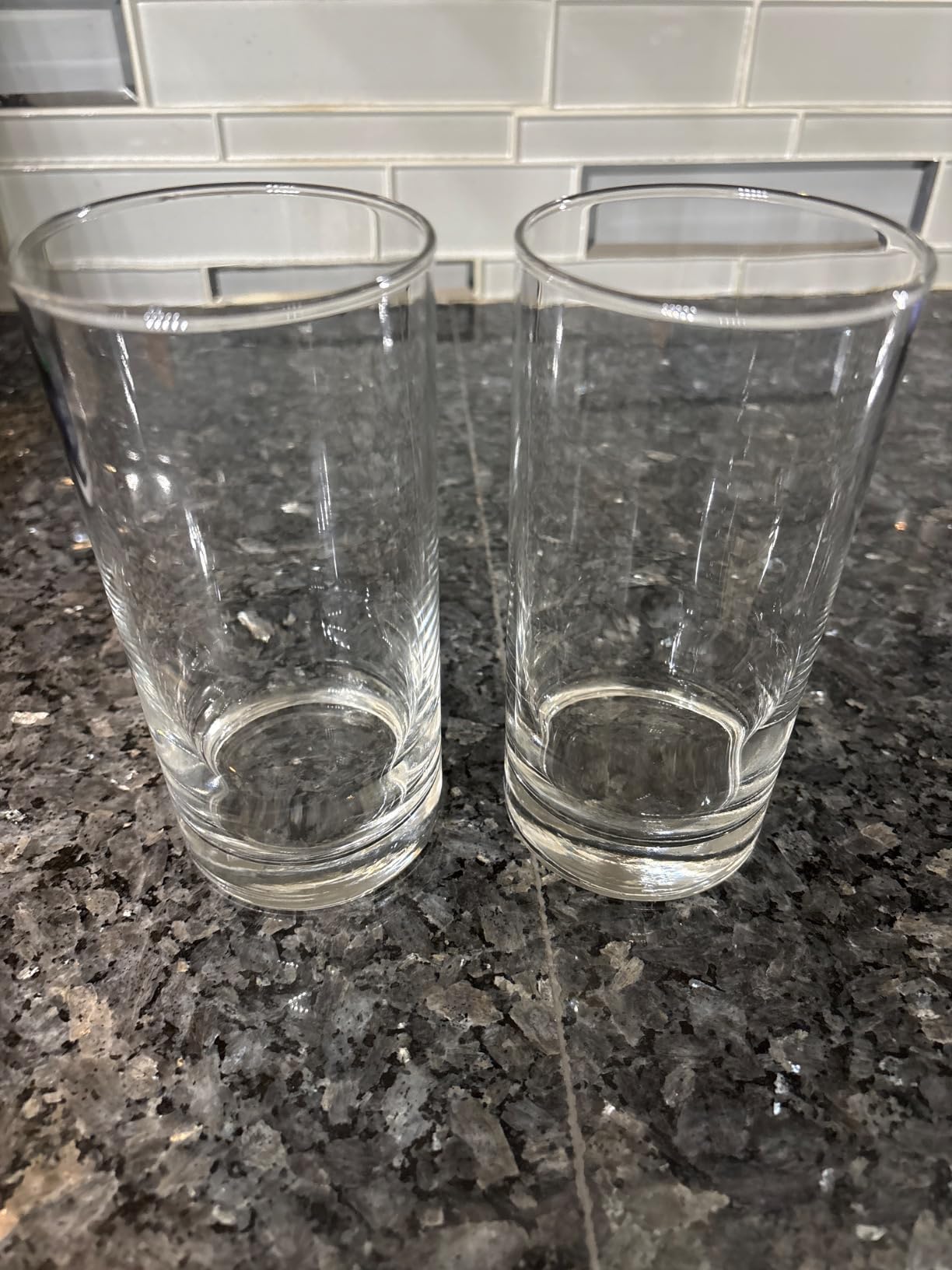 Libbey Heavy Base Drinking Glasses Set of 8, Weighted Clear Water Cups | 15.5 oz Capacity for Water, Juice, Soda, Cocktails, and More with Weighted Base and Dishwasher-Safe Cleanup customer photo 1