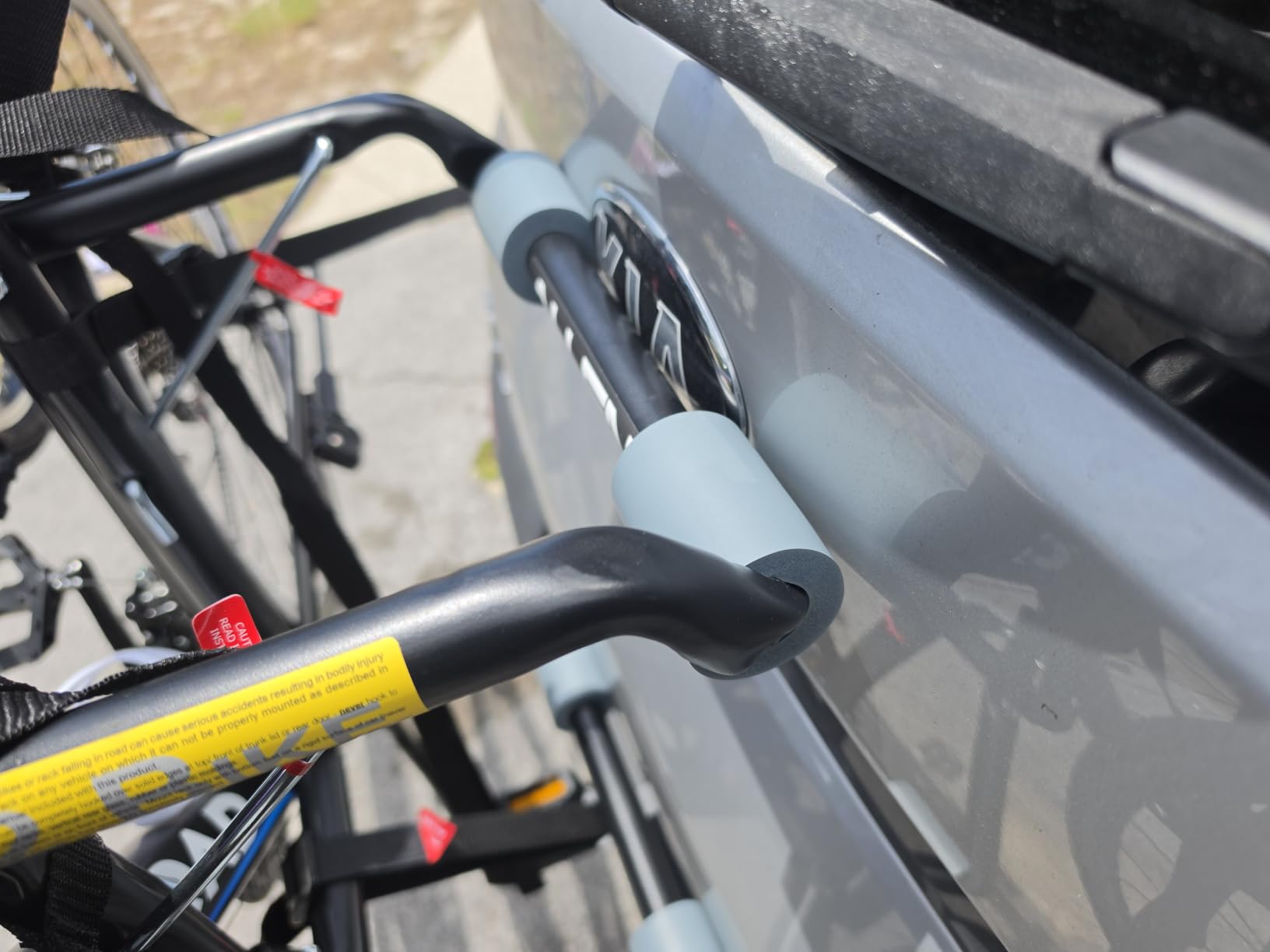 Allen Sports Deluxe 2-Bike Trunk Mount Rack, Model 102DN-R, Black customer photo 2