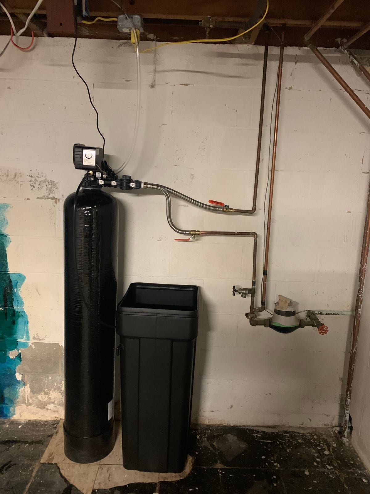 Fleck 5600 SXT Whole House Water Softener, 48,000 Grains, Black | Ships Loaded With Resin In Tank customer photo 1