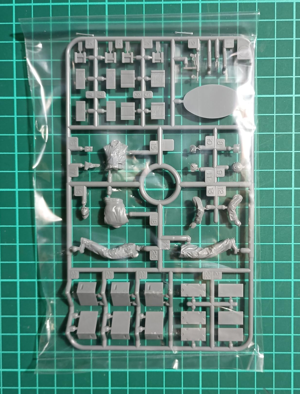 Tamiya Models U.S. Tank Crew Set (European Theatre) customer photo 1