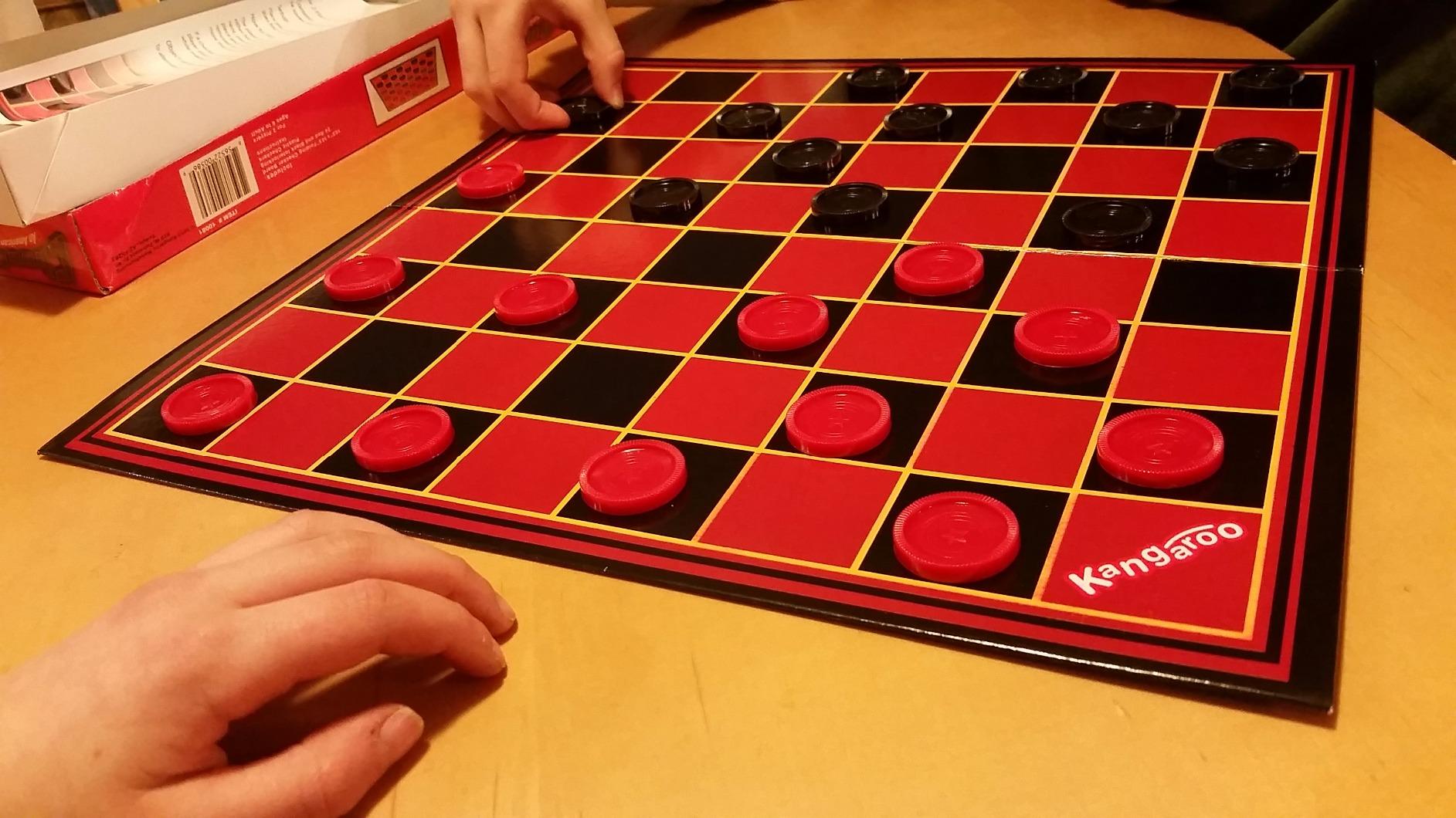 Kangaroo - Multiplayers Strategy Checker Board Game for Kids & Adults - Portable Educational Travel Cardboard Checkers - Includes Large Board w/ 24 Checkers (12 Red and 12- Black) 15x15 Inches customer photo 1