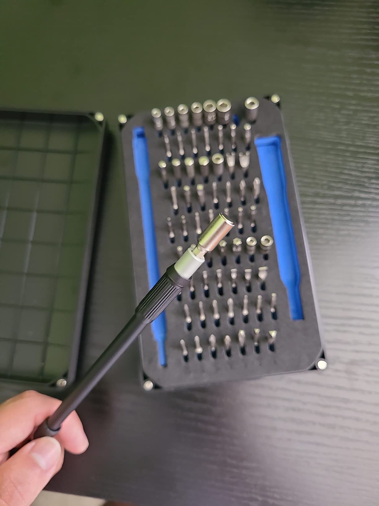 iFixit Mako Driver Kit - 64 Precision Bit Set for Electronics Repair customer photo 1
