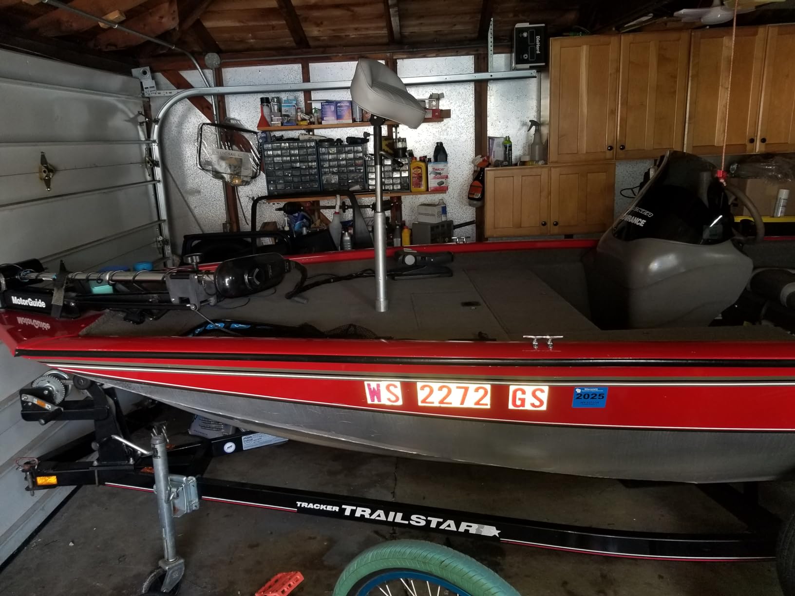 Attwood Casting Fishing Boat Seat - Gray Marine UV Vinyl customer photo 2