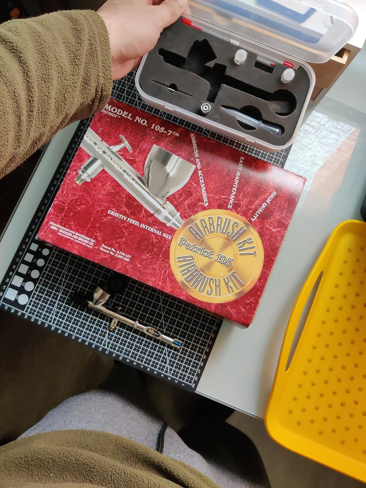 Badger Air-Brush Co. Model 105-7 Patriot Fine Airbrush Set customer photo 1
