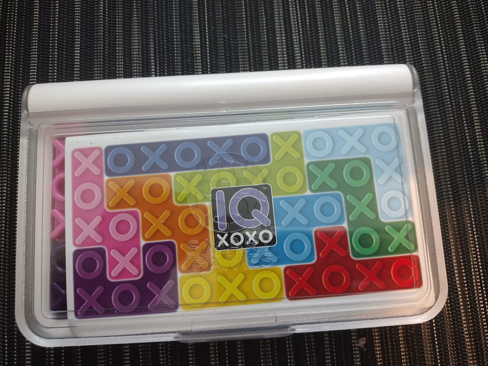 SmartGames IQ XOXO - Pocket Travel Puzzle Brain Teaser Game, Ages 6+ | Hugs and kisses for your brain! | Logic and planning | Great for kids and adults | 120 challenges | Line up every X and O! customer photo 2