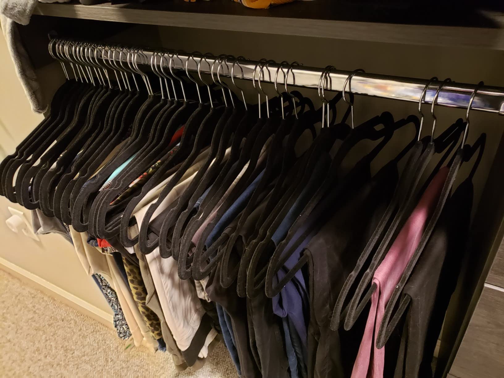ZOBER Black Velvet Hangers 50 Pack - Clothes Hangers, Coat Hanger for Pants & Dress Clothes - Non Slip w/ 360 Degree Swivel customer photo 2