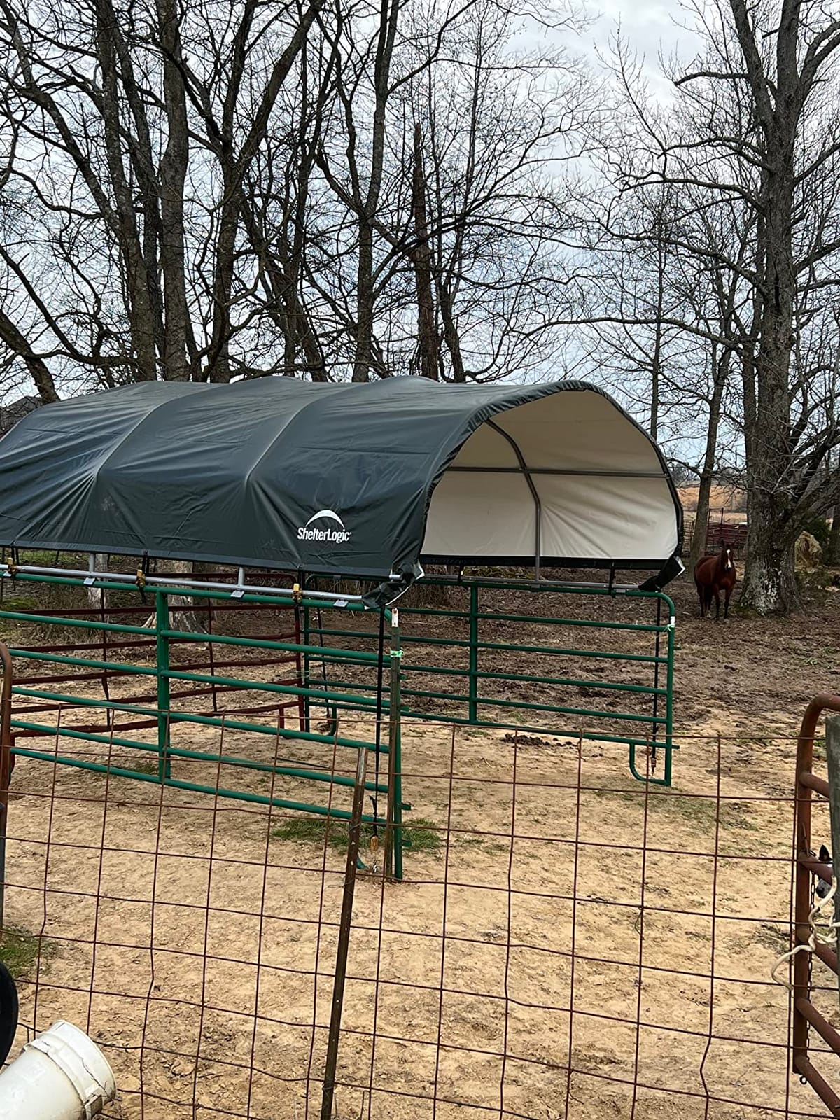 ShelterLogic Corral Shelter and Livestock Shade Waterproof and UV Treated Universal Cover for Horses, Goats, and Other Livestock (Corral Panels Not Included) customer photo 1
