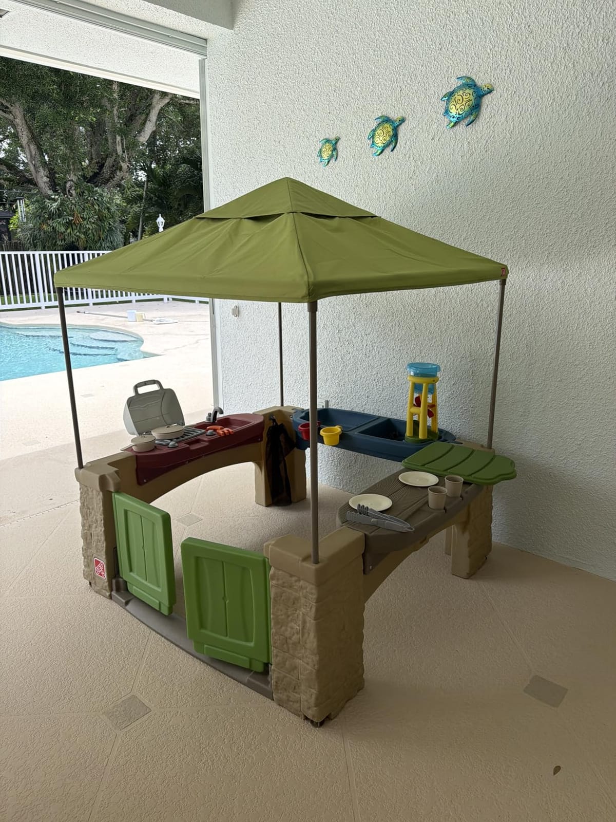 Step2 All Around Playtime Patio with Canopy Playset - Shaded Outdoor Playhouse for Kids customer photo 2