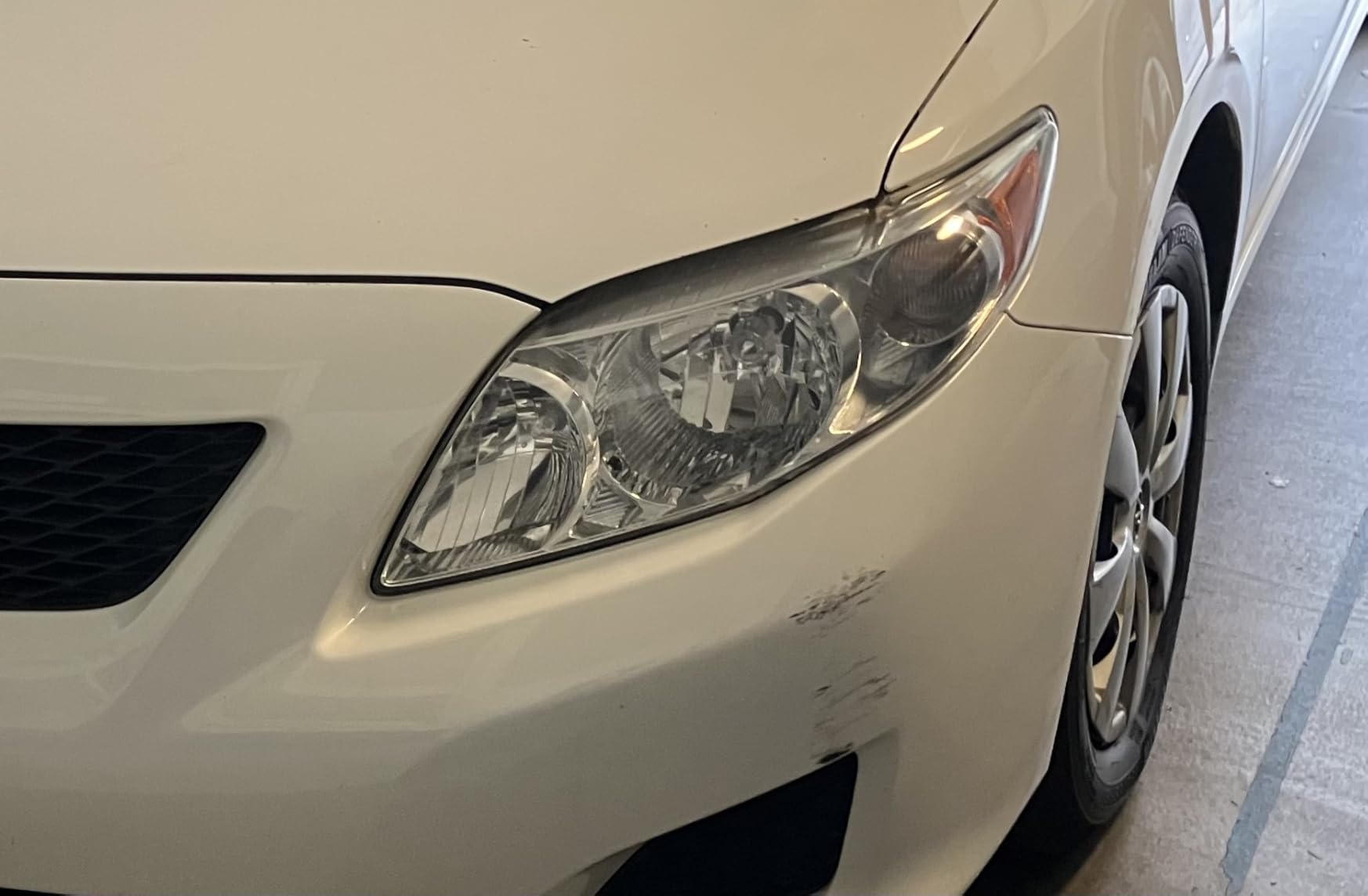 Meguiar's Two Step Car Headlight Restoration Kit | Headlight Cleaner Restores Clear Car Plastic & Protects from Re-Oxidation, Includes Coating & Cleaning Solution, 4 Piece Kit customer photo 2