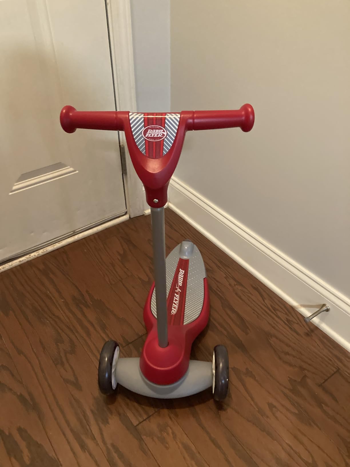 Radio Flyer My 1st Scooter, Red, For Kids 2-5 Years Old, Extra Wide Base for Balance customer photo 2