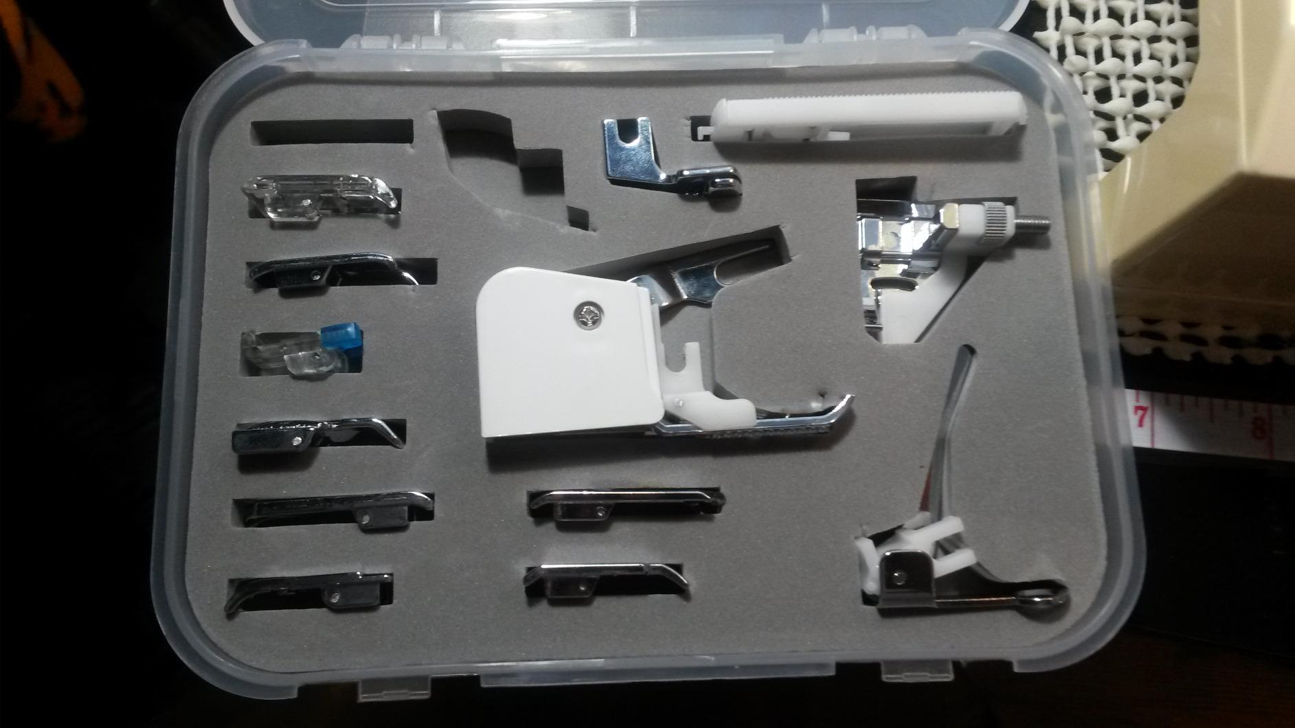 Universal 15 Piece Sewing Machine Presser Walking Feet Kit - OEM Suitable for Babylock Janome Brother New Home Singer Kenmore Simplicity Toyota Necchi customer photo 1