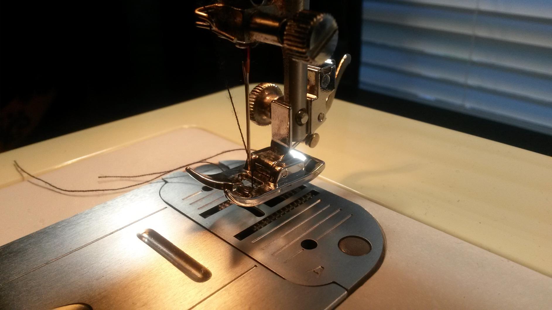 Universal 15 Piece Sewing Machine Presser Walking Feet Kit - OEM Suitable for Babylock Janome Brother New Home Singer Kenmore Simplicity Toyota Necchi customer photo 2