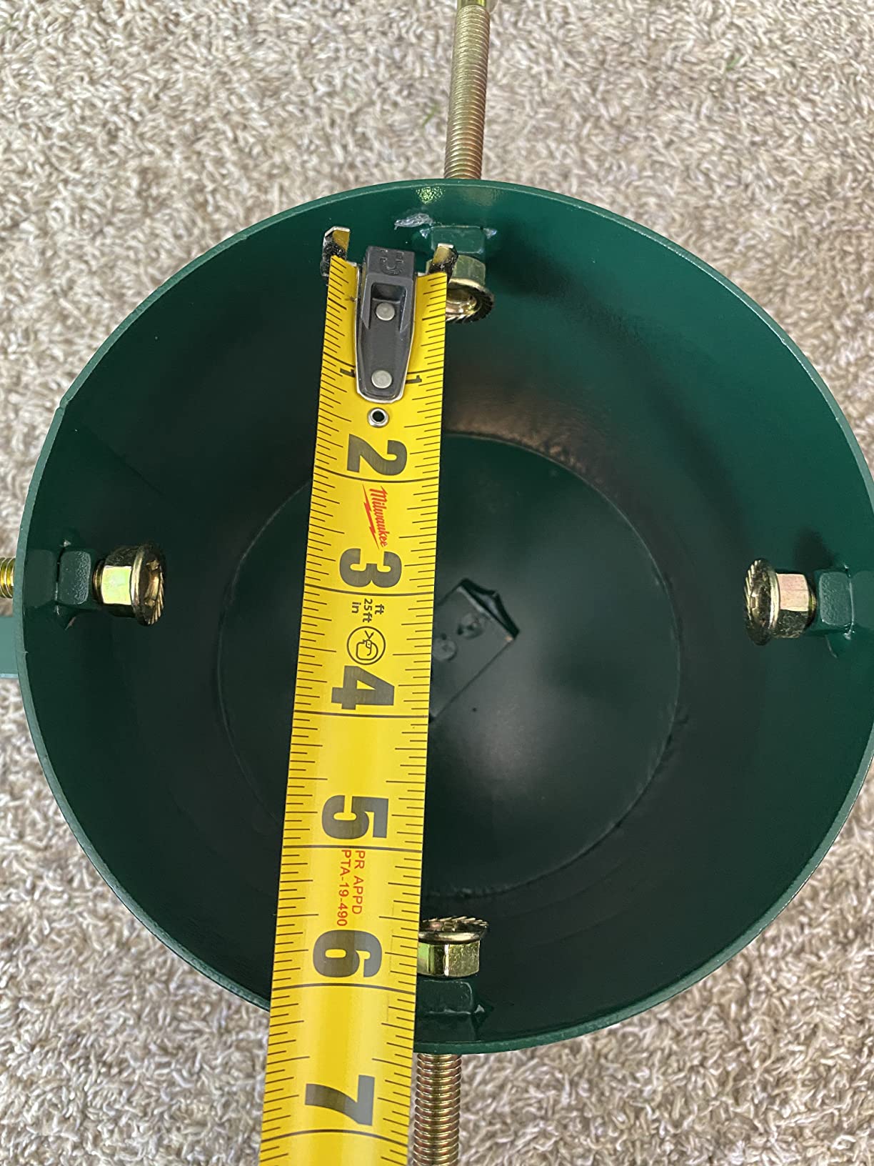 Goliath Welded Steel Christmas Tree Stand for Live Trees 5 to 12 Foot customer photo 1
