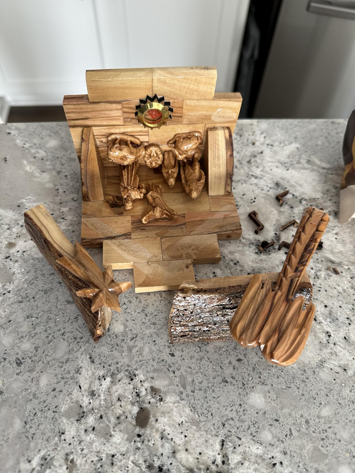 Zuluf Small Olive Wood Nativity Set - Hand Carved Nativity Scene Made in Bethlehem - Christmas Indoor Home Décor, Religious Christian Gift, Wooden Manger with Holy Family Figurines 4.7