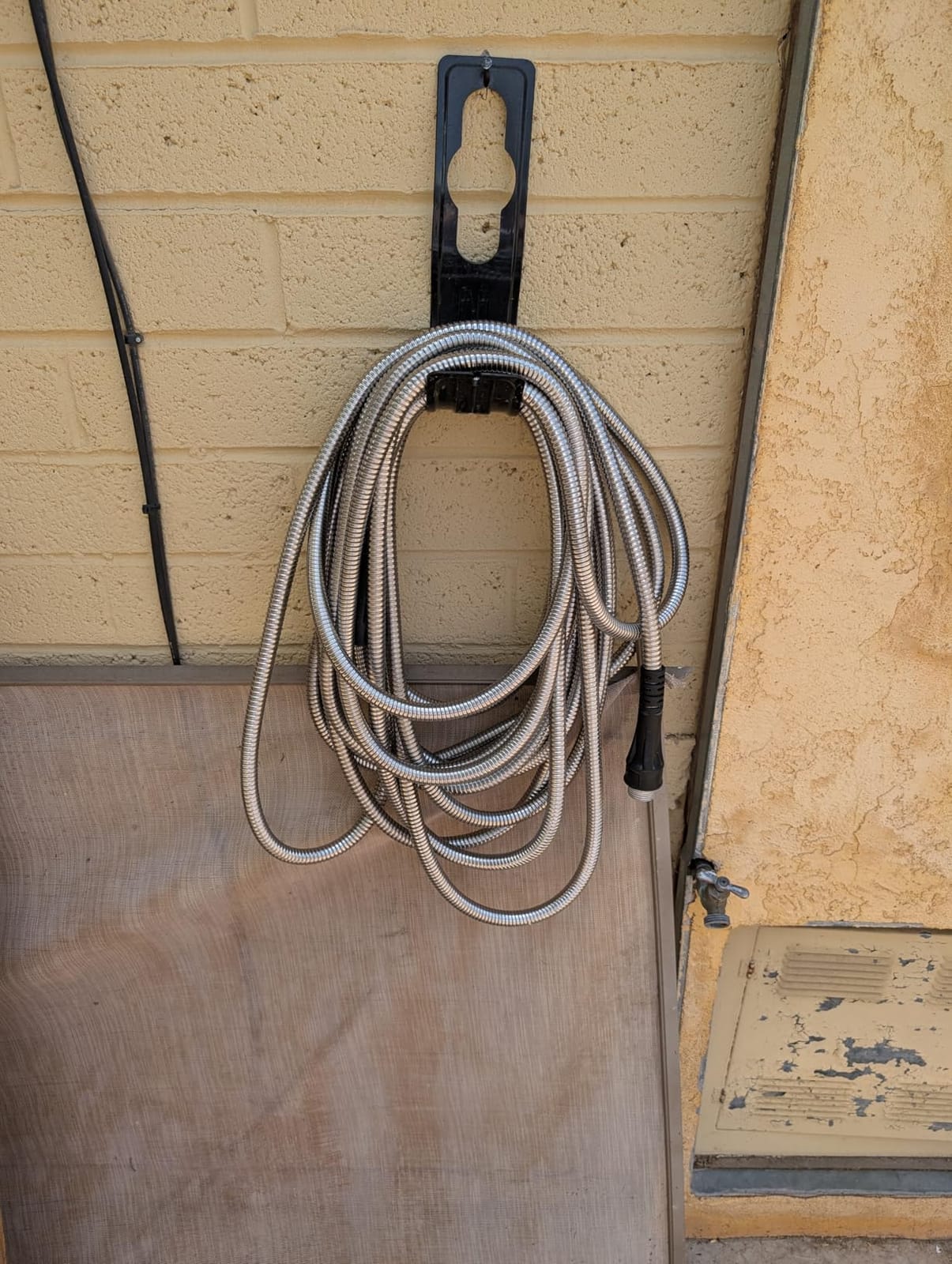 BIONIC STEEL 50 Ft Metal Garden Hose with Sprayer Nozzle | Non Kinking Design, Stainless Steel Heavy Duty Water Hose 50Ft x 5/8 in. Flexible & NON Expandable for Water Flow, 500 PSI customer photo 2