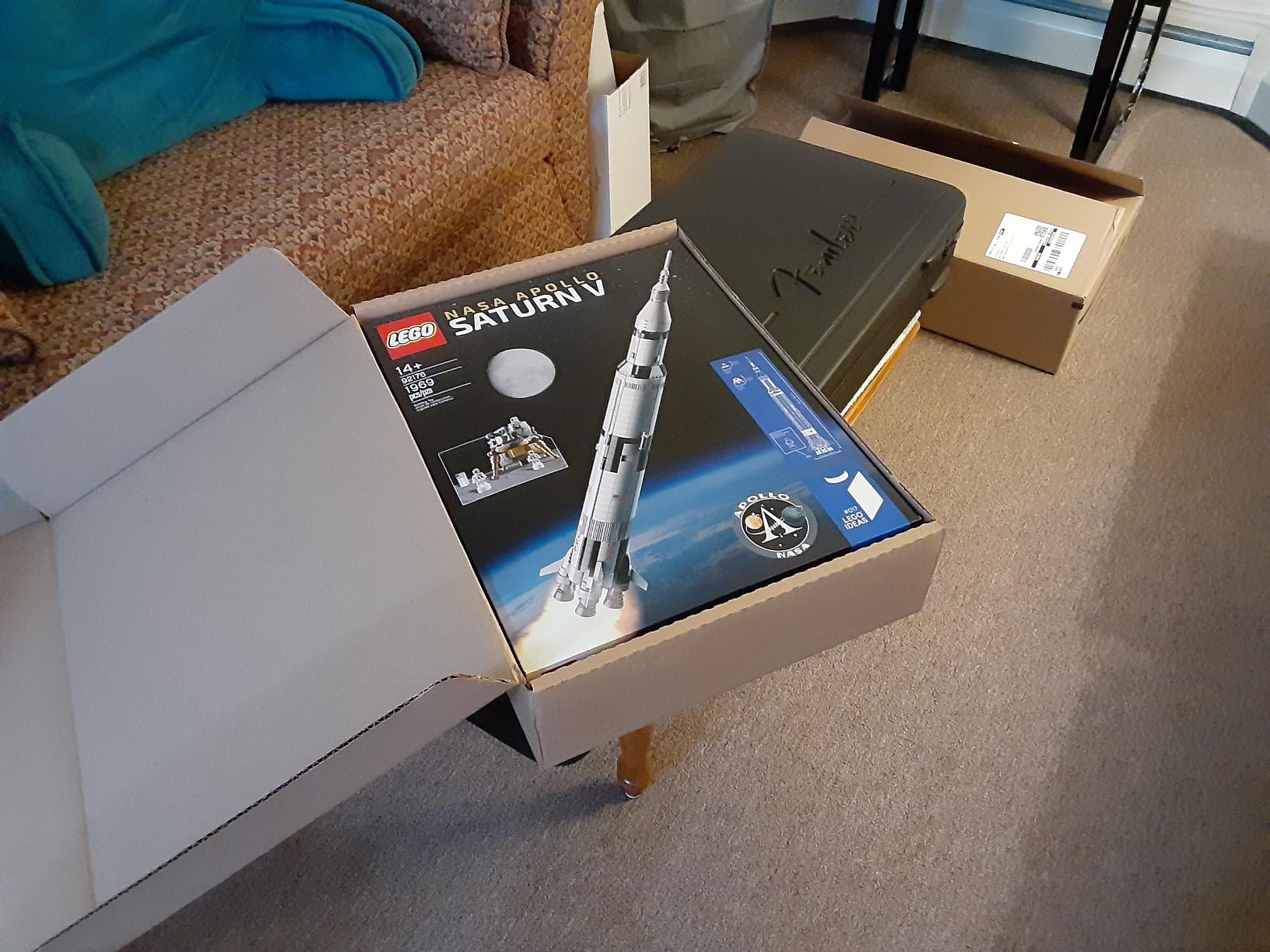 LEGO Ideas NASA Apollo Saturn V 92176 Outer Space Model Rocket for Kids and Adults, Science Building Kit (1969 Pieces) customer photo 1