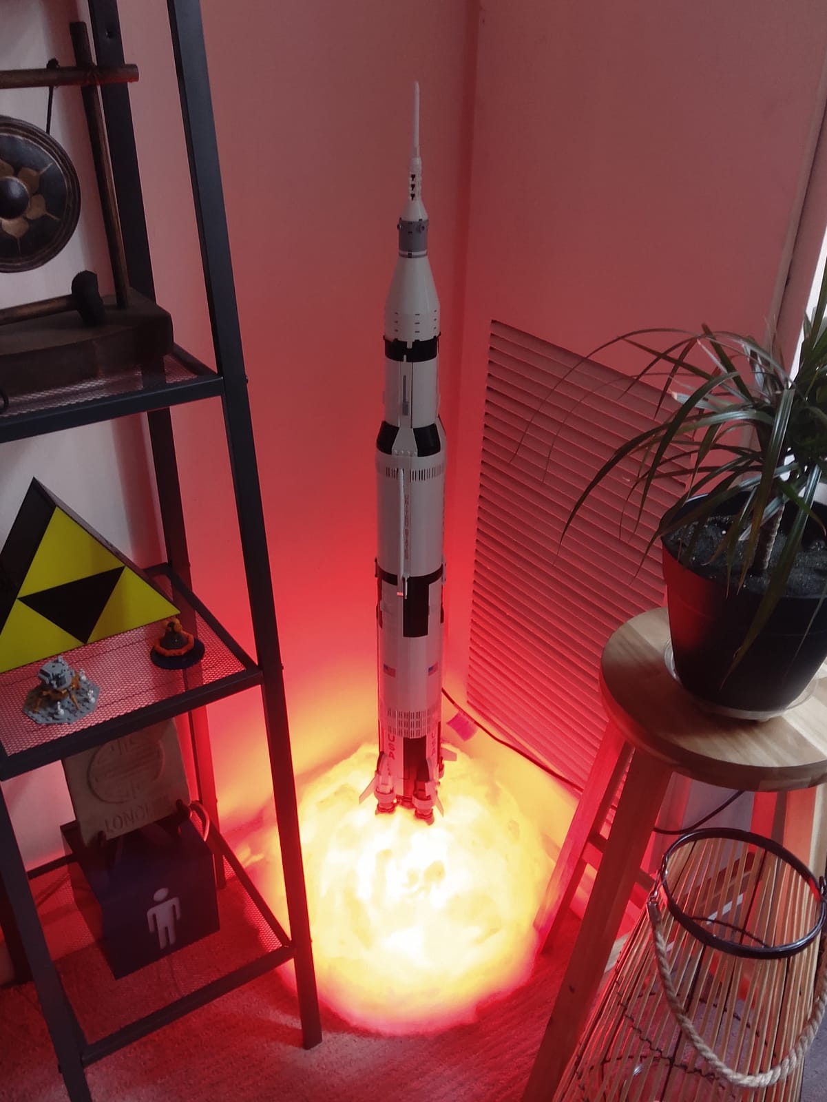 LEGO Ideas NASA Apollo Saturn V 92176 Outer Space Model Rocket for Kids and Adults, Science Building Kit (1969 Pieces) customer photo 2