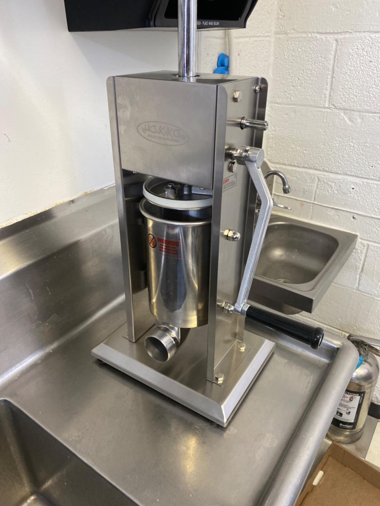 Hakka 2 in 1 Sausage Stuffer, Vertical Sausage Maker and Spanish Churro Maker Machines with 2 Speed, 7LB/3L customer photo 2