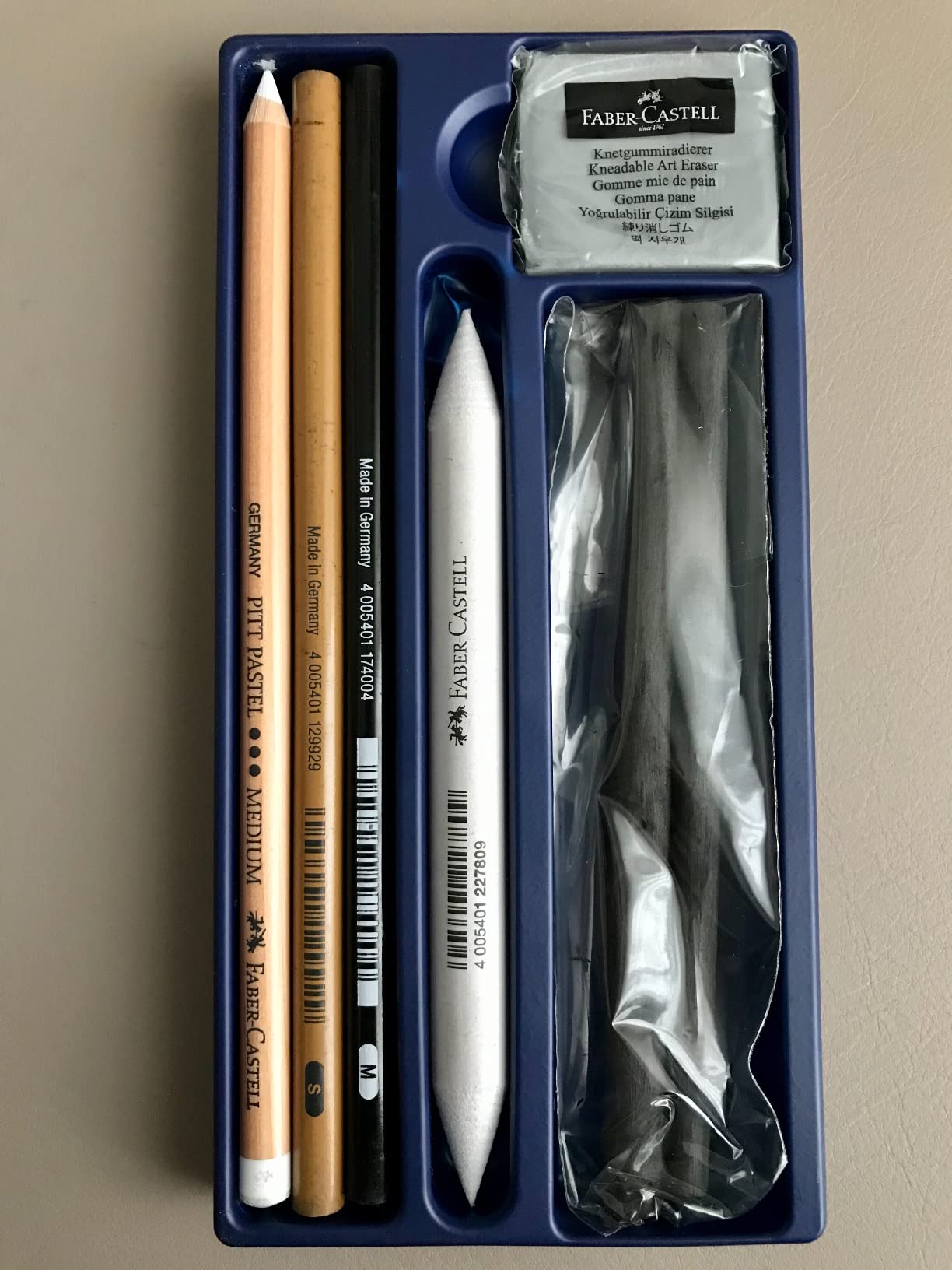 Faber-Castell Charcoal Sketch Set - 7 Piece Charcoal and Pastel Art Supplies Set customer photo 2