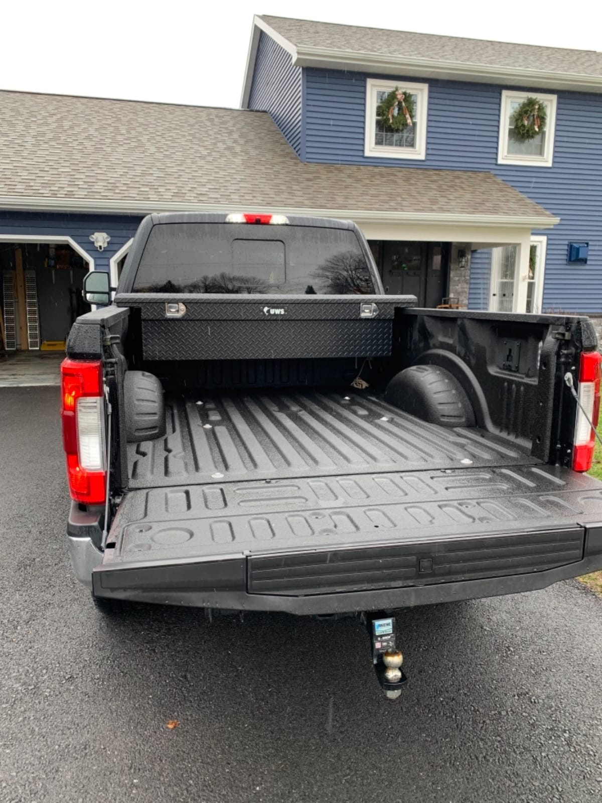 UWS EC10473 69-Inch Matte Black Heavy-Wall Aluminum Truck Tool Box with Low Profile, RigidCore Lid customer photo 1