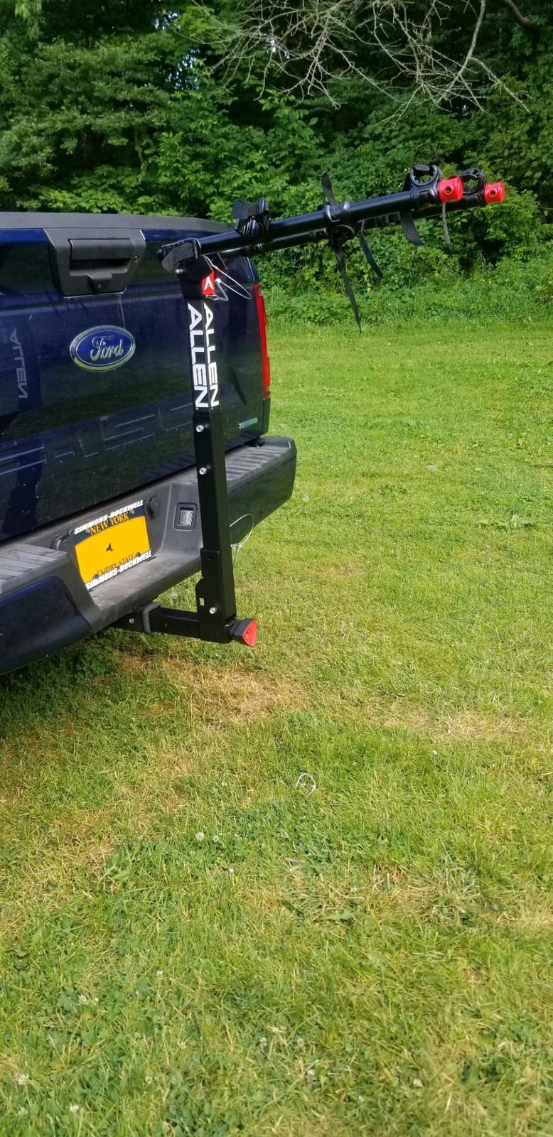 Allen Sports Deluxe Locking Quick Release 4-Bike Carrier for 2 Inch Hitch, Model 542QR, Black customer photo 2