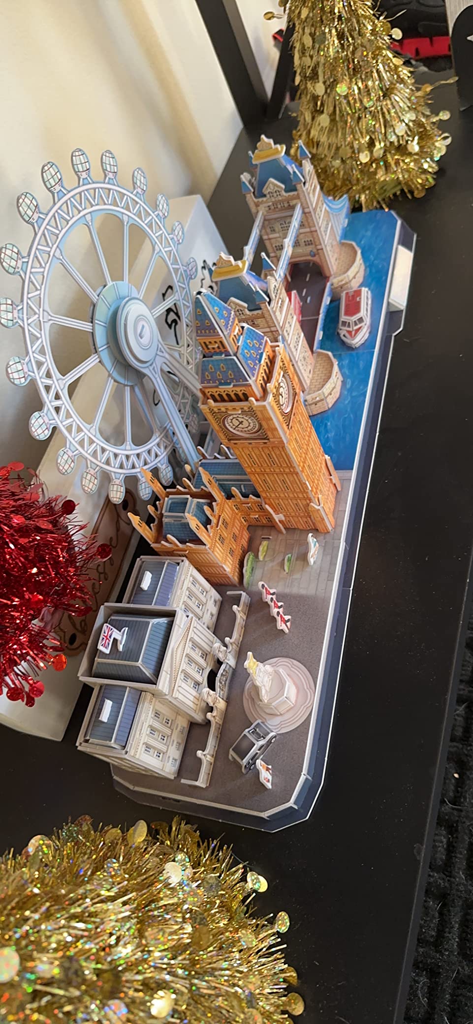 CubicFun London City Line 3D Architecture Puzzle, 107 Pieces - London City Line 3D puzzle with Big Ben, Tower Bridge, Buckingham Palace, London Eye Display Decor Gift customer photo 2