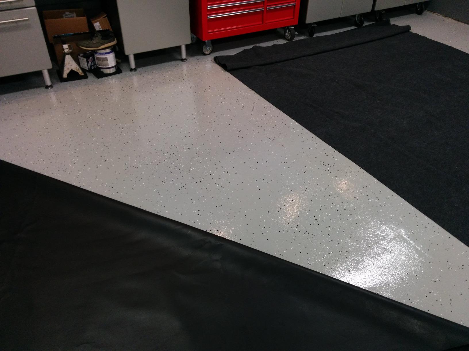 Armor All Jumbo XXL Garage Floor Mat 22' x 8'10