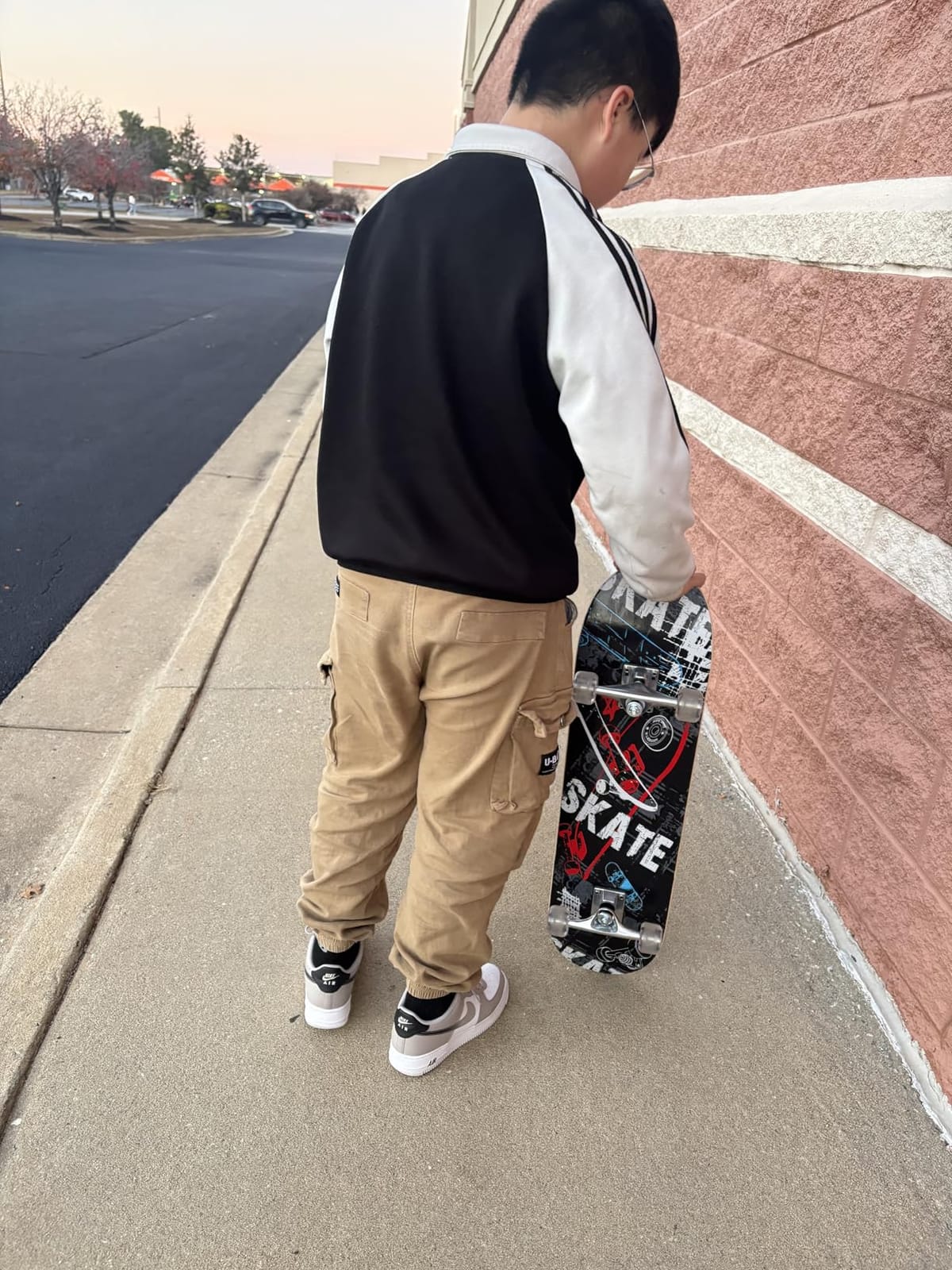 ChromeWheels 31 inch Skateboard Double Kick Skate Board Cruiser Longboard 8 Layer Maple Deck Skateboards for Kids and Beginners customer photo 1