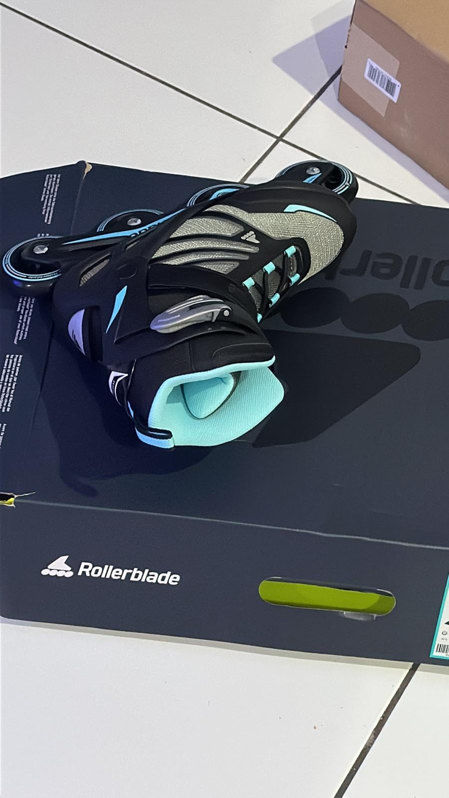 Rollerblade Zetrablade Women's Adult Fitness Inline Skate, Performance Inline Skates customer photo 1
