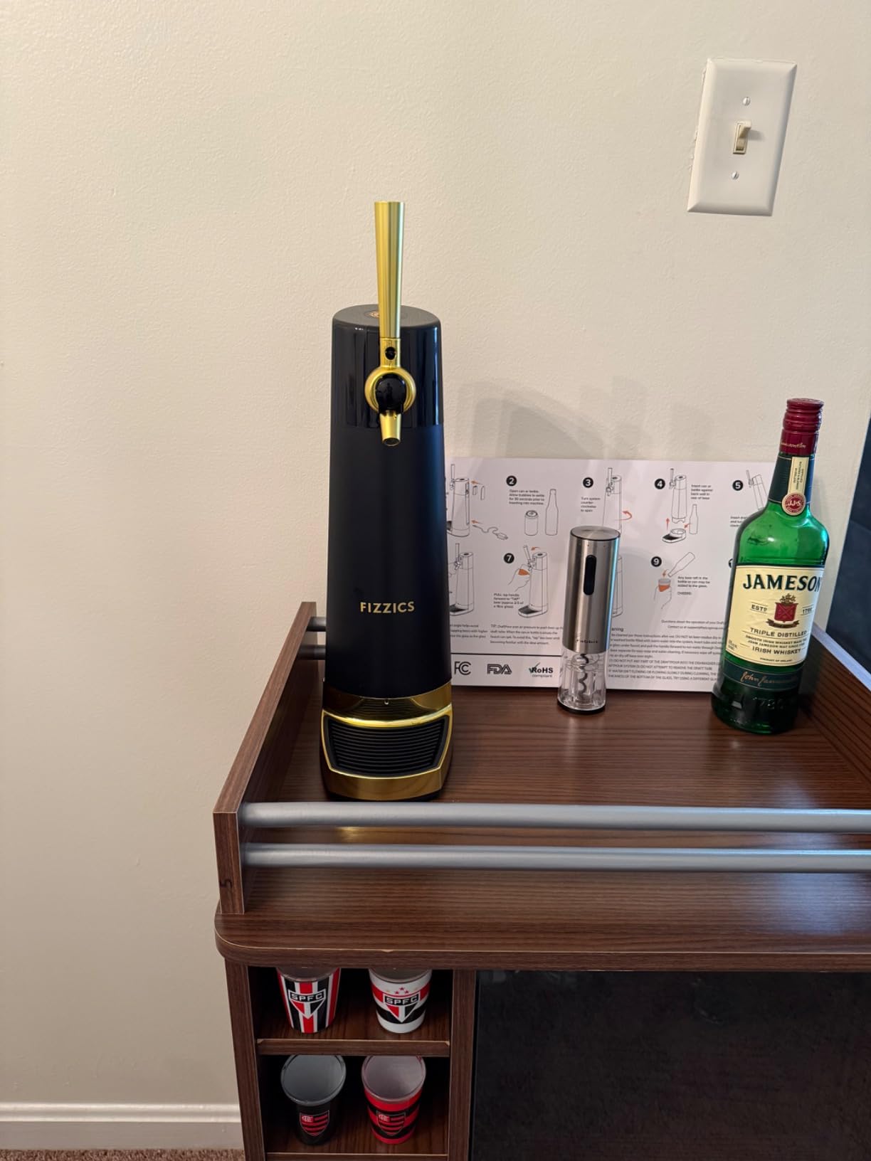 FIZZICS - DraftPour Beer Dispenser - Converts Any Can or Bottle Into a Nitro-Style Draft, Gift for Men and Beer Enthusiast, Beer Tap Draft Machine - Includes Upgraded Metal Tap Handle - Pub customer photo 2